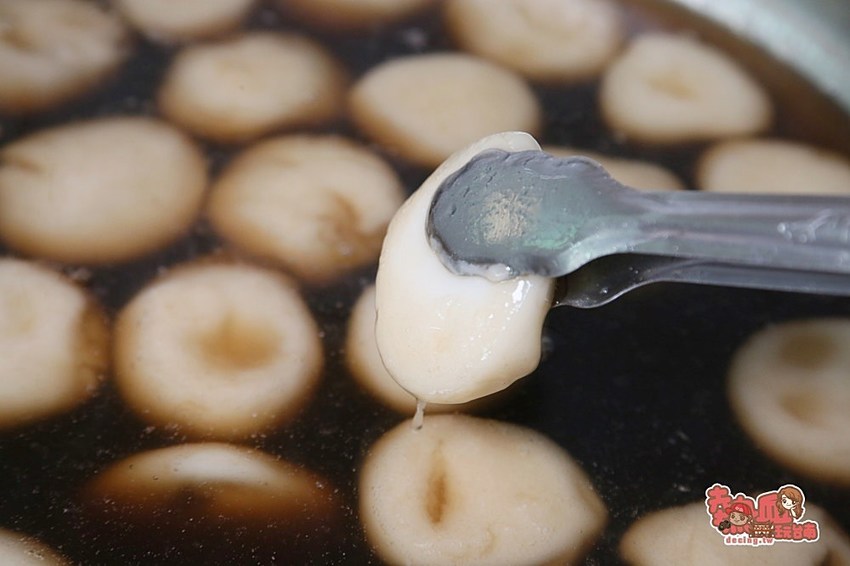 【台南甜點】台南首創彩虹白糖粿，一次讓你吃到六款不同風味白糖粿：台南彩虹白糖粿 - 熱血玩台南。跳躍新世界