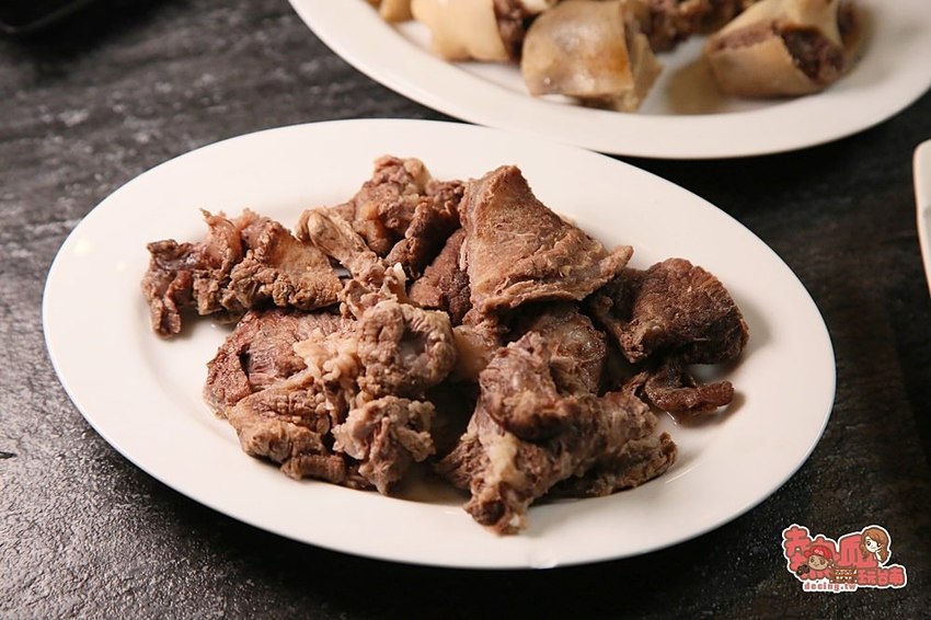 【台南火鍋】台南溫體牛吃這間，職棒球星和藝人的口袋名單：皇老爺溫體牛肉鍋 - 熱血玩台南。跳躍新世界