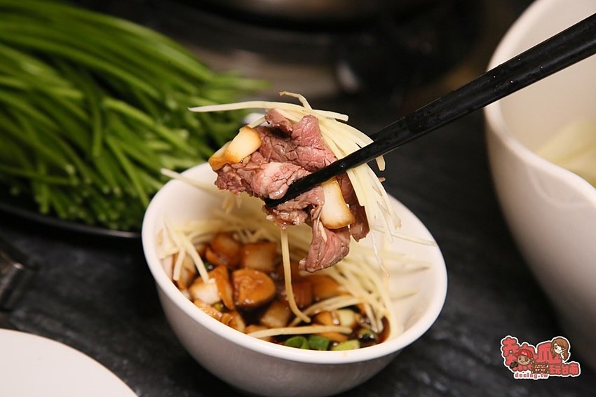 【台南火鍋】台南溫體牛吃這間，職棒球星和藝人的口袋名單：皇老爺溫體牛肉鍋 - 熱血玩台南。跳躍新世界