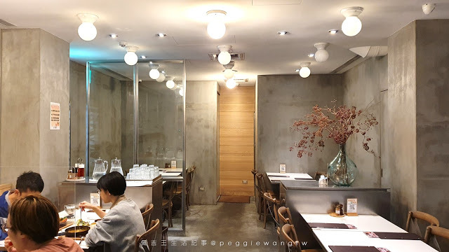 台北松江南京-泰迪農園咖哩：厚切牛排配大量蔬菜.日系咖哩醬自由配.咖哩控必訪