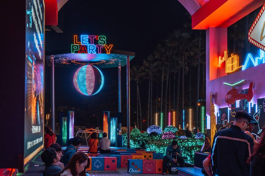 高雄景點｜夢時代2019愛sharing-高雄聖誕不夜城正上演