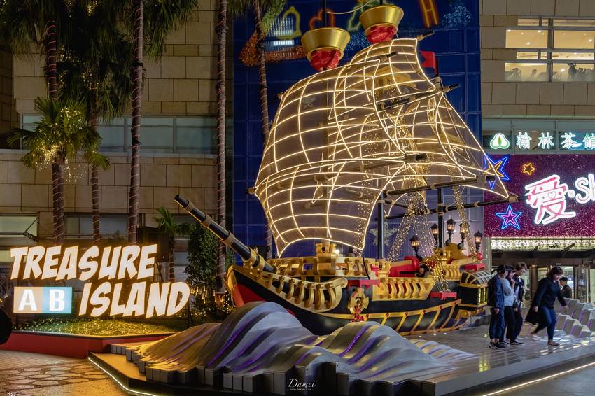 高雄景點｜夢時代2019愛sharing-高雄聖誕不夜城正上演