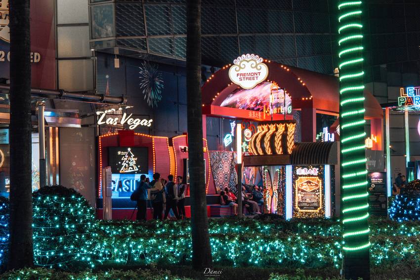 高雄景點｜夢時代2019愛sharing-高雄聖誕不夜城正上演