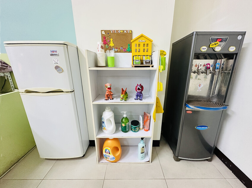 【黃色風箏】台南親子住宿開箱｜滑梯房、沙坑、搖搖馬玩到不想退