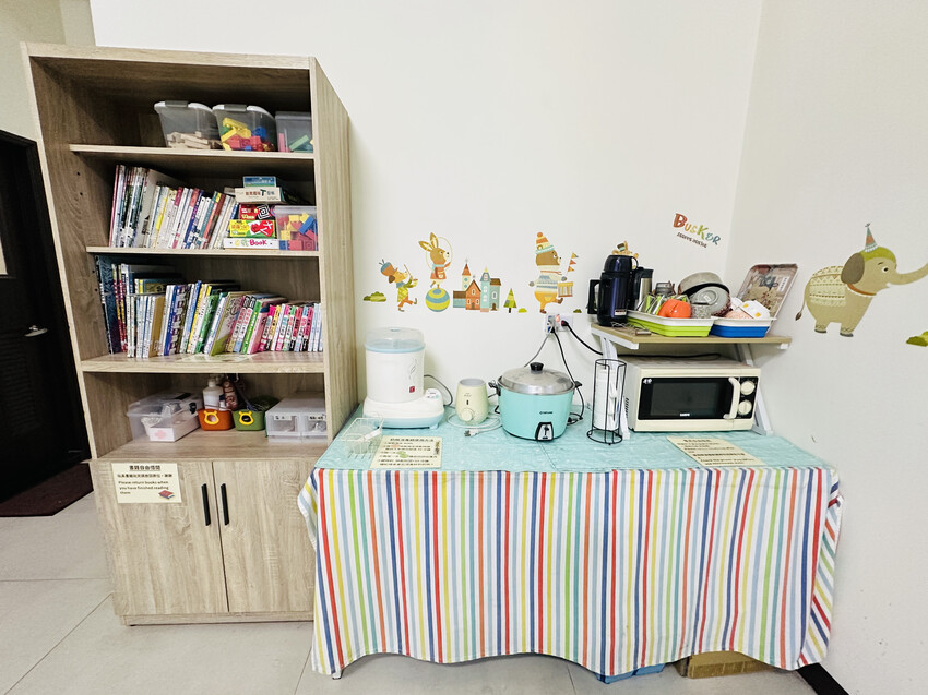 【黃色風箏】台南親子住宿開箱｜滑梯房、沙坑、搖搖馬玩到不想退