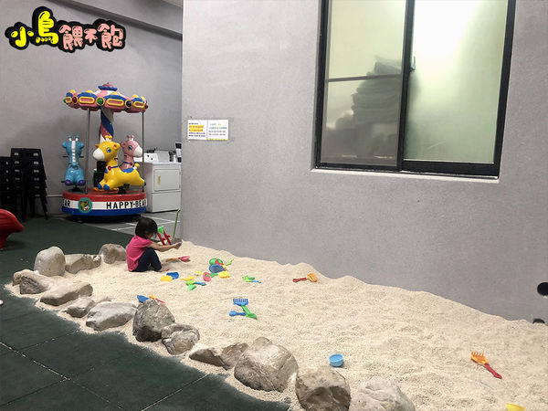 台南東區《台南民宿 黃色風箏yellowkite》溜滑梯民宿又一發！貼心親切服務周到，親子/寵物友善住宿推薦