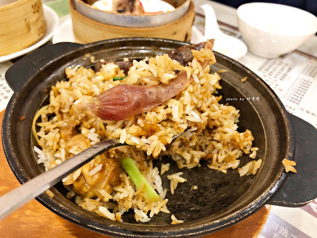 【台中 北屯】品嘉茶餐廳，民俗公園旁，大人氣港式茶餐廳，餐點種類眾多，完全無雷，不論嘴饞想吃還是朋友、家庭聚餐都很適合👍