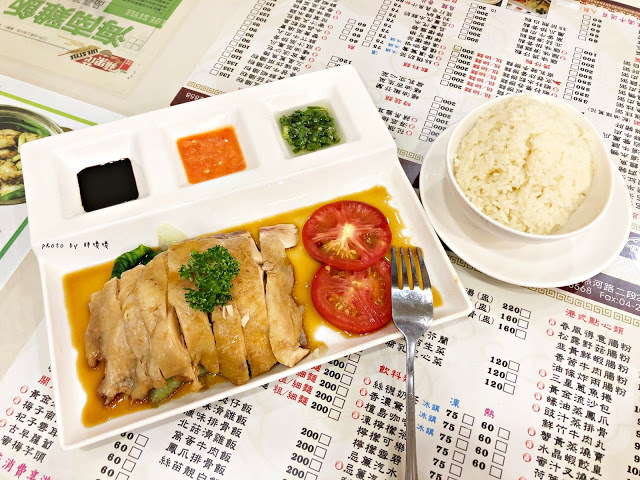 【台中 北屯】品嘉茶餐廳，民俗公園旁，大人氣港式茶餐廳，餐點種類眾多，完全無雷，不論嘴饞想吃還是朋友、家庭聚餐都很適合👍