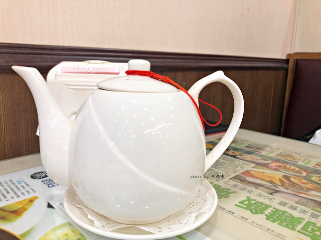 【台中 北屯】品嘉茶餐廳，民俗公園旁，大人氣港式茶餐廳，餐點種類眾多，完全無雷，不論嘴饞想吃還是朋友、家庭聚餐都很適合👍