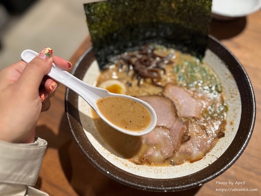台中市北屯區台中深夜拉麵推薦-同拉麵