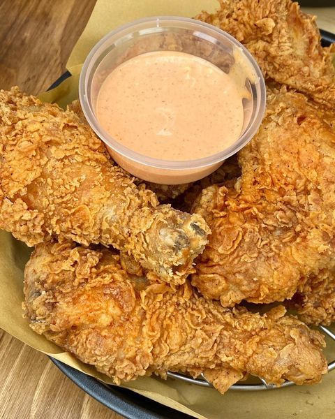 【美加炸雞】民權西路站特色八醬炸雞