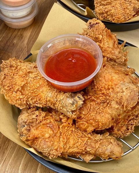 【美加炸雞】民權西路站特色八醬炸雞