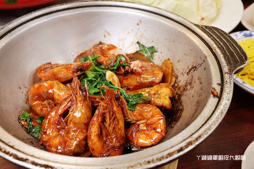 新竹薑母鴨|帝王食補湳雅店,立冬必吃火鍋推薦松露雞加黃金麵線、金瓜泡芙球 新竹薑母鴨|帝王食補湳雅店,立冬必吃火鍋推薦松露雞加黃金麵線、金瓜泡芙球