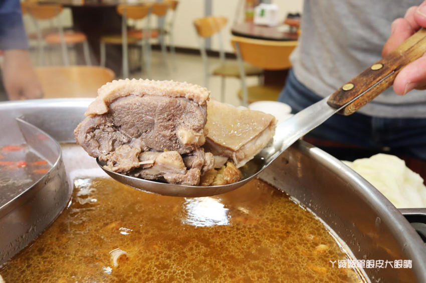 新竹薑母鴨|帝王食補湳雅店,立冬必吃火鍋推薦松露雞加黃金麵線、金瓜泡芙球 新竹薑母鴨|帝王食補湳雅店,立冬必吃火鍋推薦松露雞加黃金麵線、金瓜泡芙球