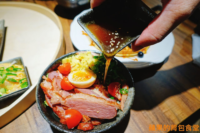 [食記] 新竹東區 - 寫樂亭 日式井飯專賣店 高CP值蔥鹽豬肉丼 雙人炸物四種選擇 內用限定版寫樂極盛丼 花茶鬆餅下午茶新選擇