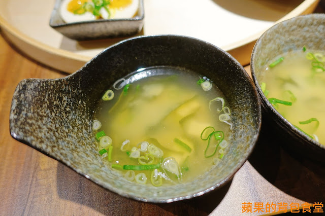 [食記] 新竹東區 - 寫樂亭 日式井飯專賣店 高CP值蔥鹽豬肉丼 雙人炸物四種選擇 內用限定版寫樂極盛丼 花茶鬆餅下午茶新選擇