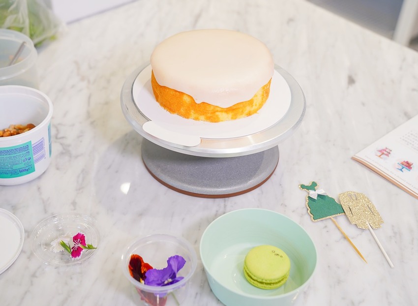 [高雄]My Cake Boutique買蛋糕精品旗艦館-少女們尖叫吧!法式純白優雅空間~DIY手做蛋糕&甜點下午茶 - 美食好芃友