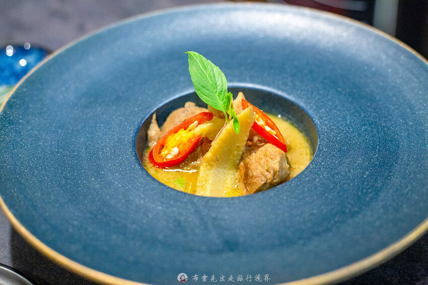 帶妹子首選！無負評超強的高檔火鍋店，連前菜跟甜點都好棒！推起來！｜布雷克出走旅行視界