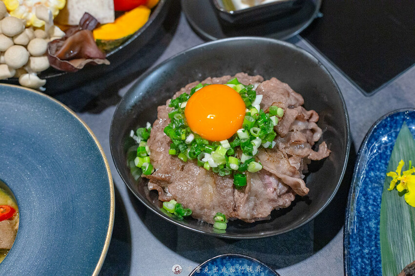 帶妹子首選！無負評超強的高檔火鍋店，連前菜跟甜點都好棒！推起來！｜布雷克出走旅行視界