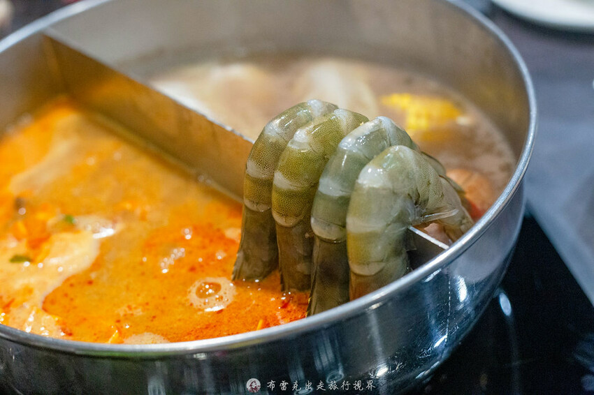 帶妹子首選！無負評超強的高檔火鍋店，連前菜跟甜點都好棒！推起來！｜布雷克出走旅行視界