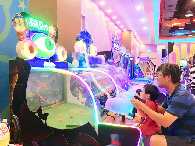 [高雄樂園] 湯姆熊歡樂世界——湯姆貝貝親子樂園（新光左營店）｜左營新光三越10樓幼兒室內樂園，不分平假日全日無限暢玩豐富感統遊具和科技玩具，一起創造孩子的歡樂童年！