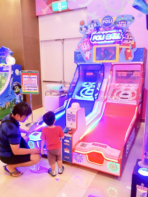 [高雄樂園] 湯姆熊歡樂世界——湯姆貝貝親子樂園（新光左營店）｜左營新光三越10樓幼兒室內樂園，不分平假日全日無限暢玩豐富感統遊具和科技玩具，一起創造孩子的歡樂童年！