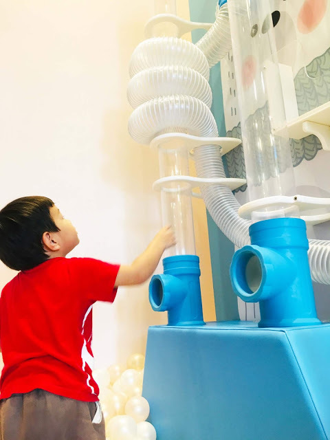 [高雄樂園] 湯姆熊歡樂世界——湯姆貝貝親子樂園（新光左營店）｜左營新光三越10樓幼兒室內樂園，不分平假日全日無限暢玩豐富感統遊具和科技玩具，一起創造孩子的歡樂童年！