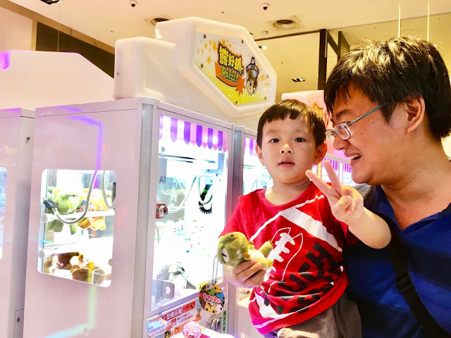 [高雄樂園] 湯姆熊歡樂世界——湯姆貝貝親子樂園（新光左營店）｜左營新光三越10樓幼兒室內樂園，不分平假日全日無限暢玩豐富感統遊具和科技玩具，一起創造孩子的歡樂童年！