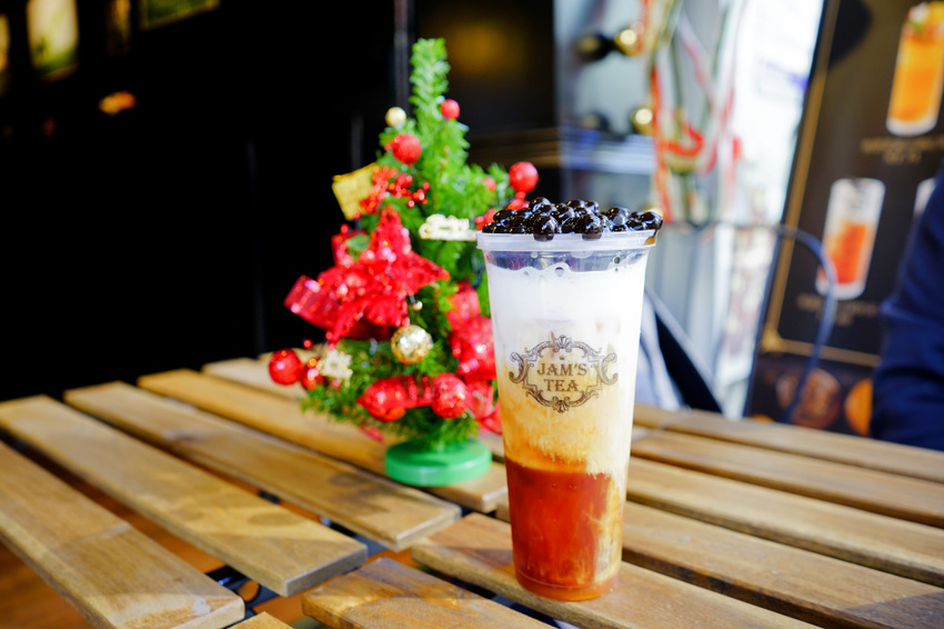 飲品|台北 JAM’S TEA 詹姆·詹姆 大吉嶺果蜜茶專賣店 東區明曜百貨旁、捷運忠孝敦化站飲品店推薦!