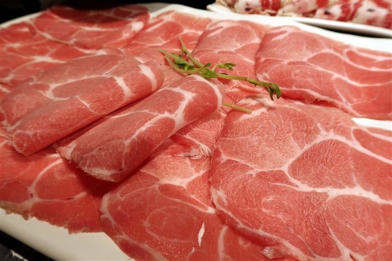 肉多多 新店 299 石頭火鍋 046.jpg