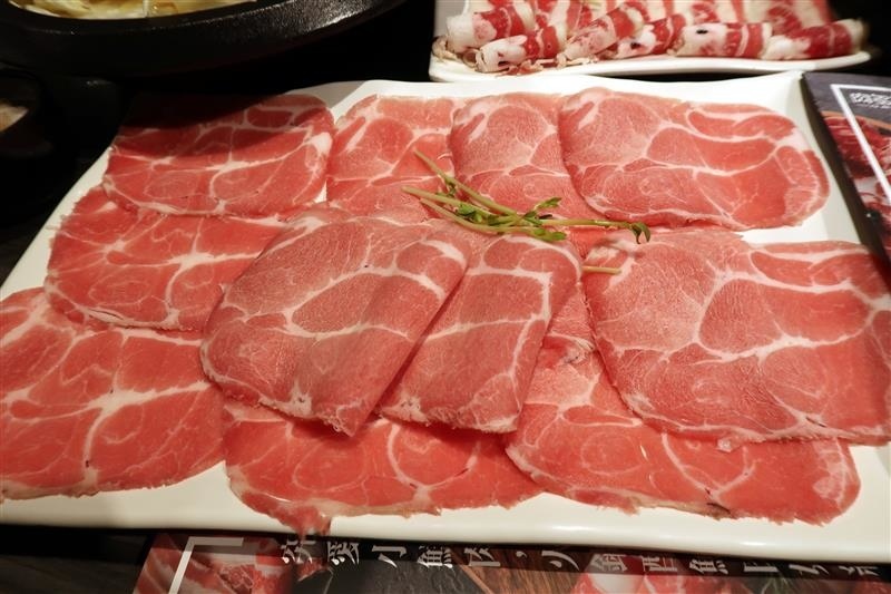 肉多多 新店 299 石頭火鍋 045.jpg