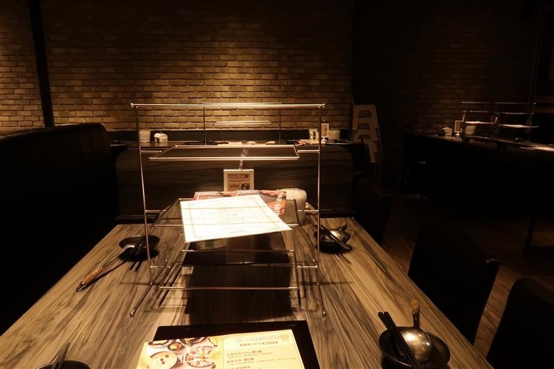肉多多 新店 299 石頭火鍋 003.jpg