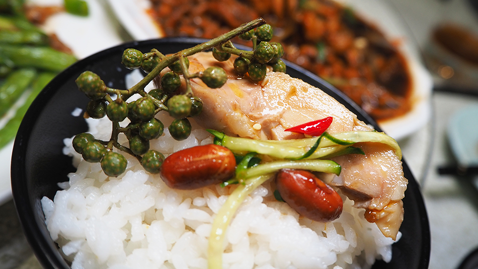 熹正園,熹正園東北精緻麵食,文德女中美食,老東北家鄉特色料理,東北軒酸菜白肉鍋,菜白肉鍋,東北火鍋,金稻子餐廳,東北菜台北,東北特色菜