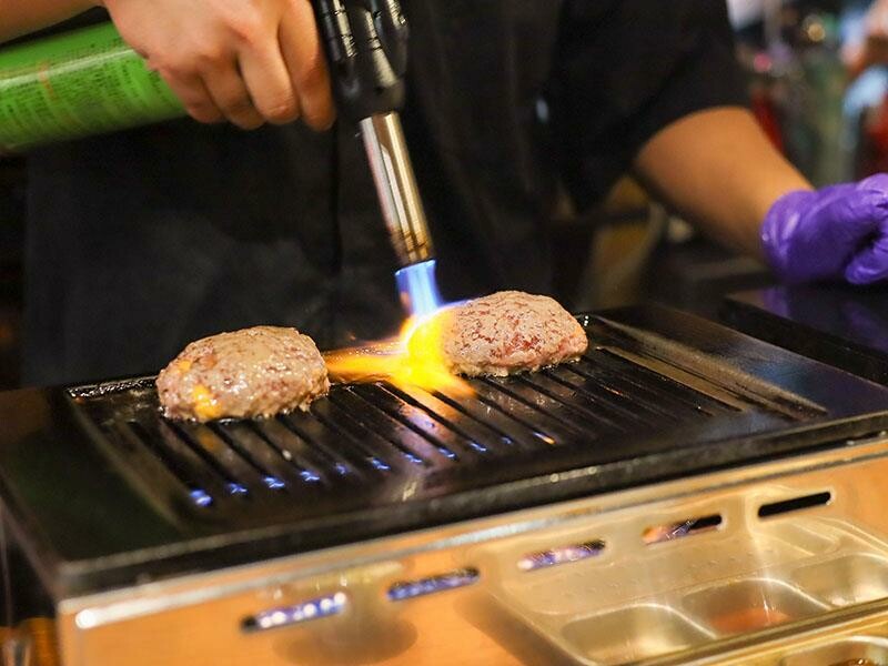 東門燒肉霸必訪，新竹A5和牛與流心漢堡排，頂級饗宴