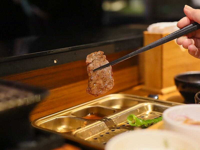 東門燒肉霸必訪，新竹A5和牛與流心漢堡排，頂級饗宴