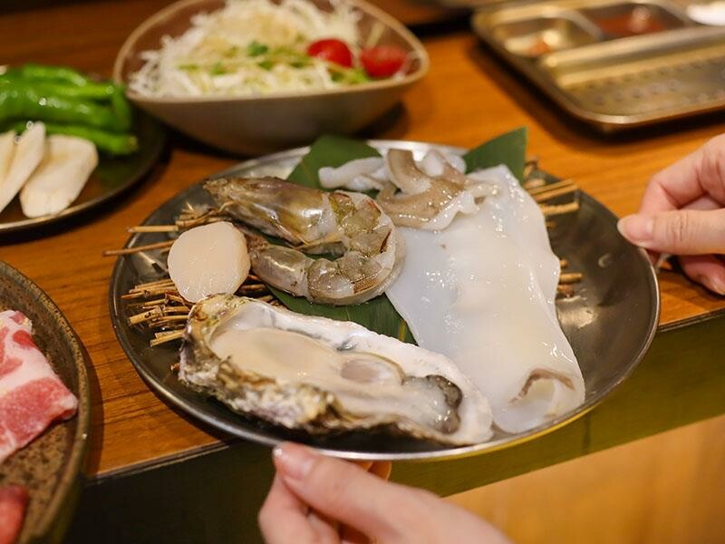 東門燒肉霸必訪，新竹A5和牛與流心漢堡排，頂級饗宴