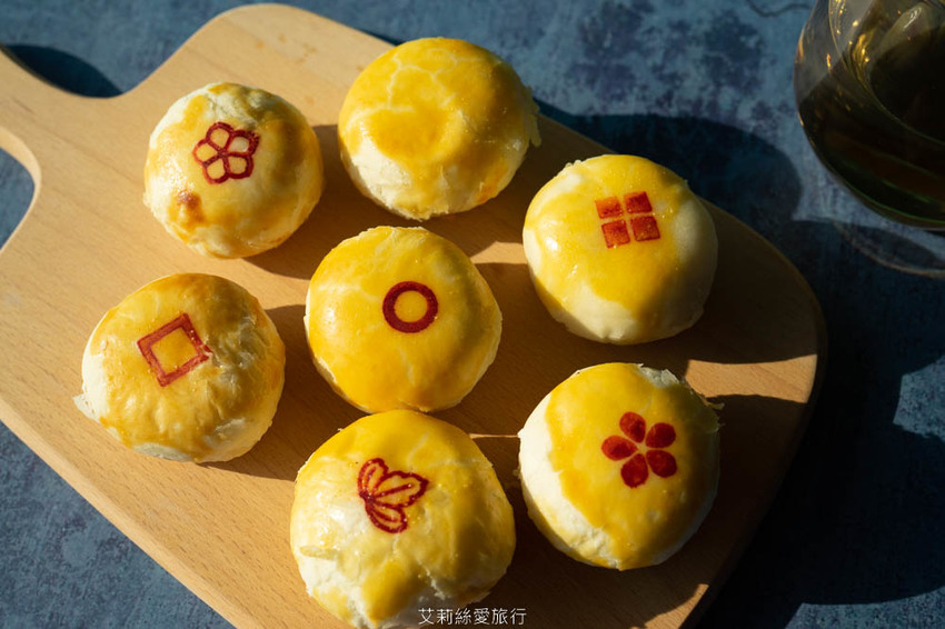 中秋月餅推薦》點水樓 典藏雙寶綜合禮盒 傳統手作不加防腐劑 36層餅皮酥香薄脆一口酥及蘇式月餅 - 艾莉絲愛旅行