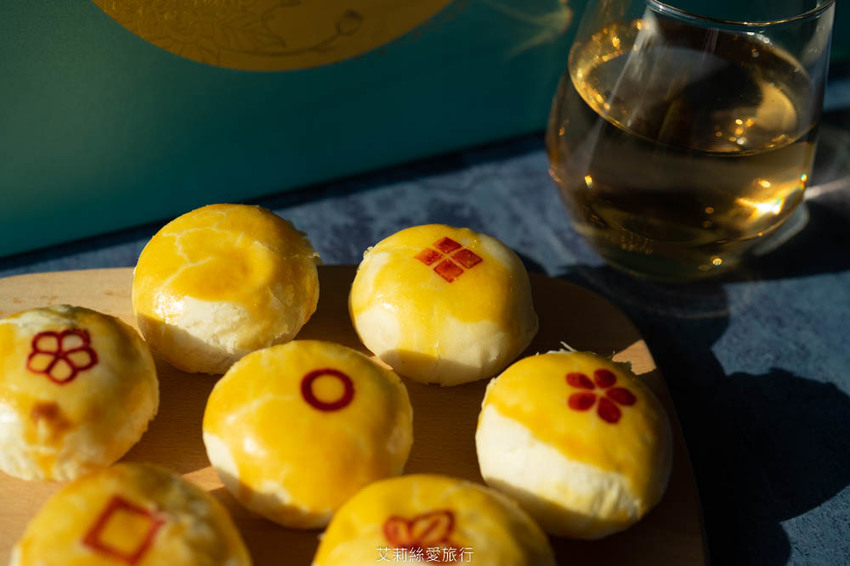 中秋月餅推薦》點水樓 典藏雙寶綜合禮盒 傳統手作不加防腐劑 36層餅皮酥香薄脆一口酥及蘇式月餅 - 艾莉絲愛旅行