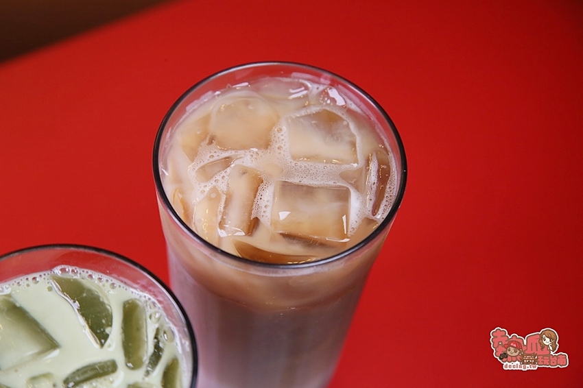 【台南美食】帶毛孩子一起來用餐,給飼主與寵物的友善餐廳:貓午茶 - 熱血玩台南。跳躍新世界