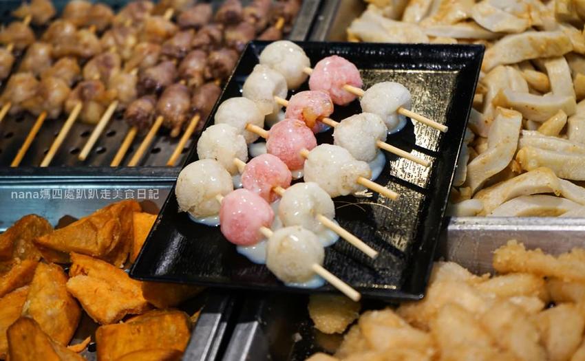 《台北新莊美食》坂本家炸物專賣店 讓學生放學想馬上手刀衝去買的好吃雞排店 《台北新莊美食》坂本家炸物專賣店 讓學生放學想馬上手刀衝去買的好吃雞排店