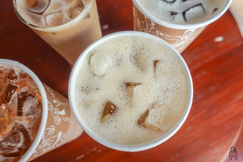 台南飲料推薦 厚鮮奶茶專賣店,使用高品質茶葉,點無糖也好喝,有一喝就會驚艷的純茶類!一不小心就會喝完。