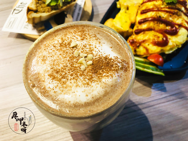 【厚呷米呀│新北板橋】菱紋蔬香咖啡館 愛吃美食不必在乎是否素食!/無肉體驗也可以很完美/主推14種口味的熱壓吐司、再推蛋包飯系列/豪華套餐可一次享有飲品+炸物+甜品/菱紋蔬香隱於市