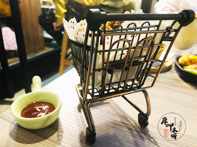 【厚呷米呀│新北板橋】菱紋蔬香咖啡館 愛吃美食不必在乎是否素食!/無肉體驗也可以很完美/主推14種口味的熱壓吐司、再推蛋包飯系列/豪華套餐可一次享有飲品+炸物+甜品/菱紋蔬香隱於市