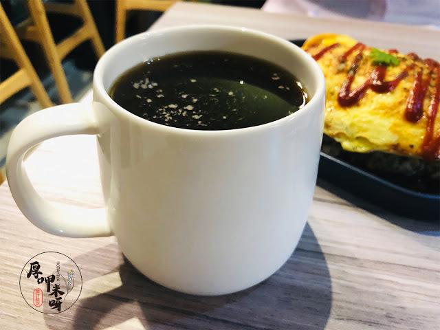 【厚呷米呀│新北板橋】菱紋蔬香咖啡館 愛吃美食不必在乎是否素食!/無肉體驗也可以很完美/主推14種口味的熱壓吐司、再推蛋包飯系列/豪華套餐可一次享有飲品+炸物+甜品/菱紋蔬香隱於市