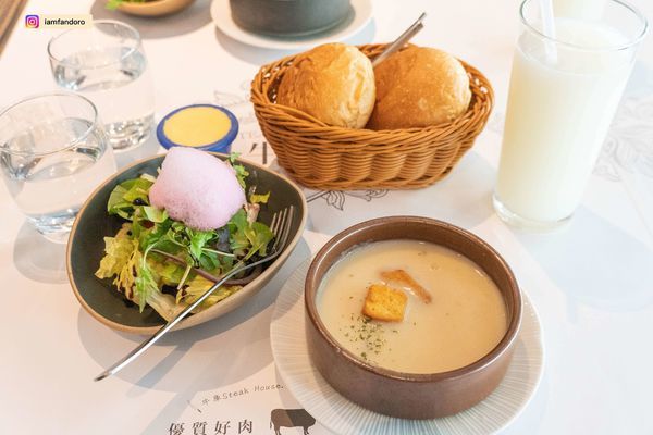 /tmp/phpiL1vuf /tmp/phpiL1vuf