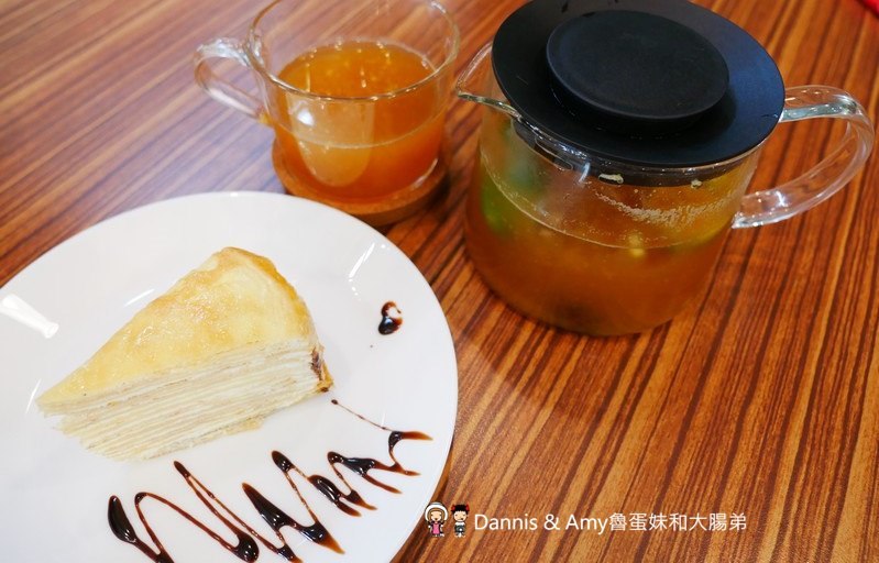 《高雄美濃下午茶》帕蒂斯藝文咖啡館-美濃店x牛埔庄生活文化館。千層蛋糕,蜜糖金磚吐司 ,鮮桔茶。忙碌生活中的小確幸︱（影片）