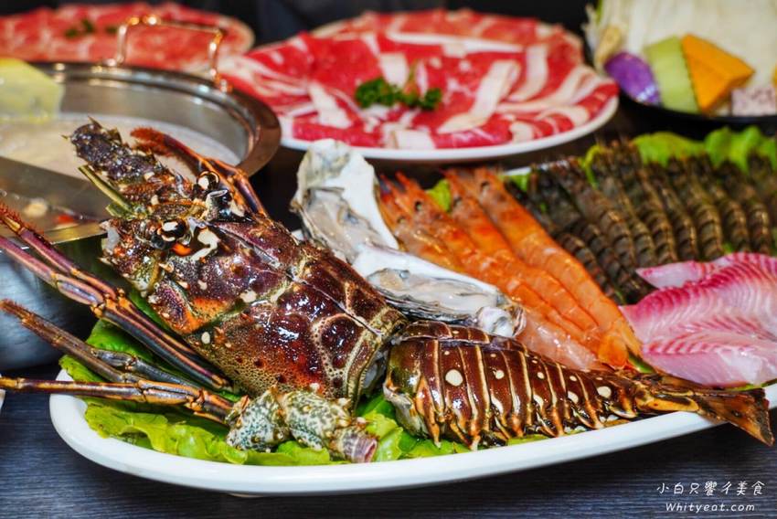 高雄火鍋【舞古賀鍋物專門店 -天祥店】痛風蝦爆海陸套餐好浮誇！菜盤還能換肉盤好佛心 高雄美食l高雄聚餐 | 小白只饗ㄔ美食