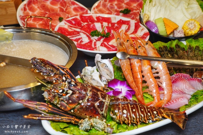高雄火鍋【舞古賀鍋物專門店 -天祥店】痛風蝦爆海陸套餐好浮誇！菜盤還能換肉盤好佛心 高雄美食l高雄聚餐 | 小白只饗ㄔ美食
