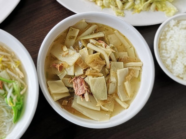 PhotoGrid_1597303592652_mh1597303620870