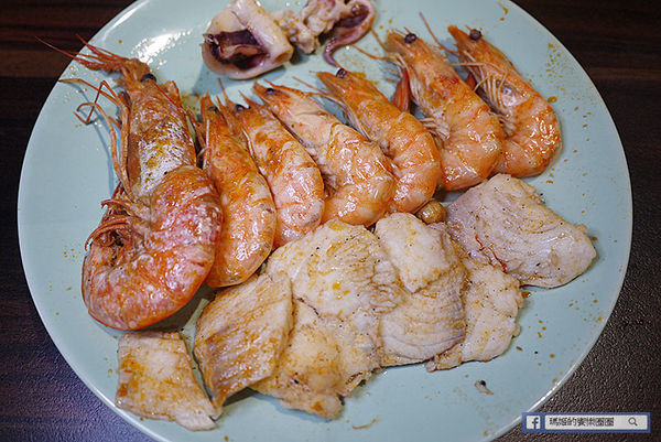 基隆火鍋【海棠春食膳鍋物】基隆麻辣鍋新開幕/老火湯&溫麻辣帶來新食感